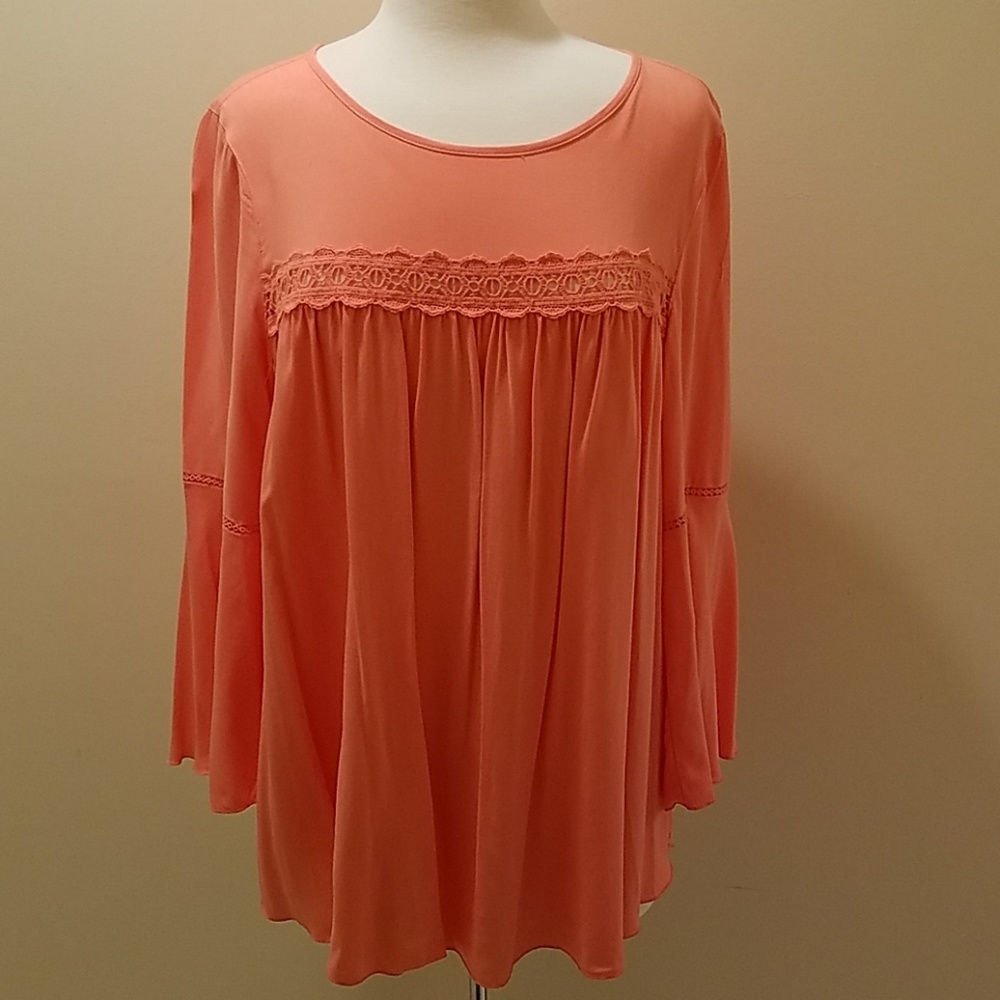 Melissa Paige bell sleeve tunic sz XL